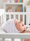 Шапка для девочек двуслойная на выписку летом Pupill Maczek фото 5 &mdash; MamaEmma.ru